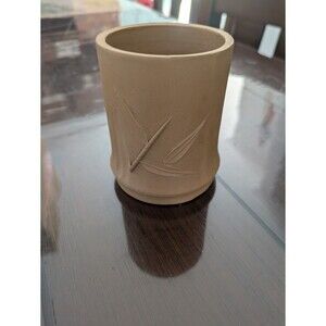 Vintage Yixing Zisha tyle unglazed clay tea cup brush pot carved bamboo signed